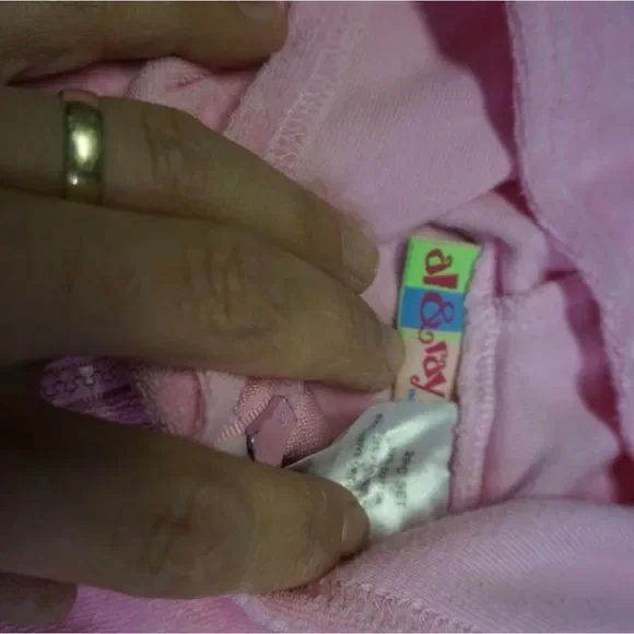 12 Month Top With Hood - Picture 2 of 3